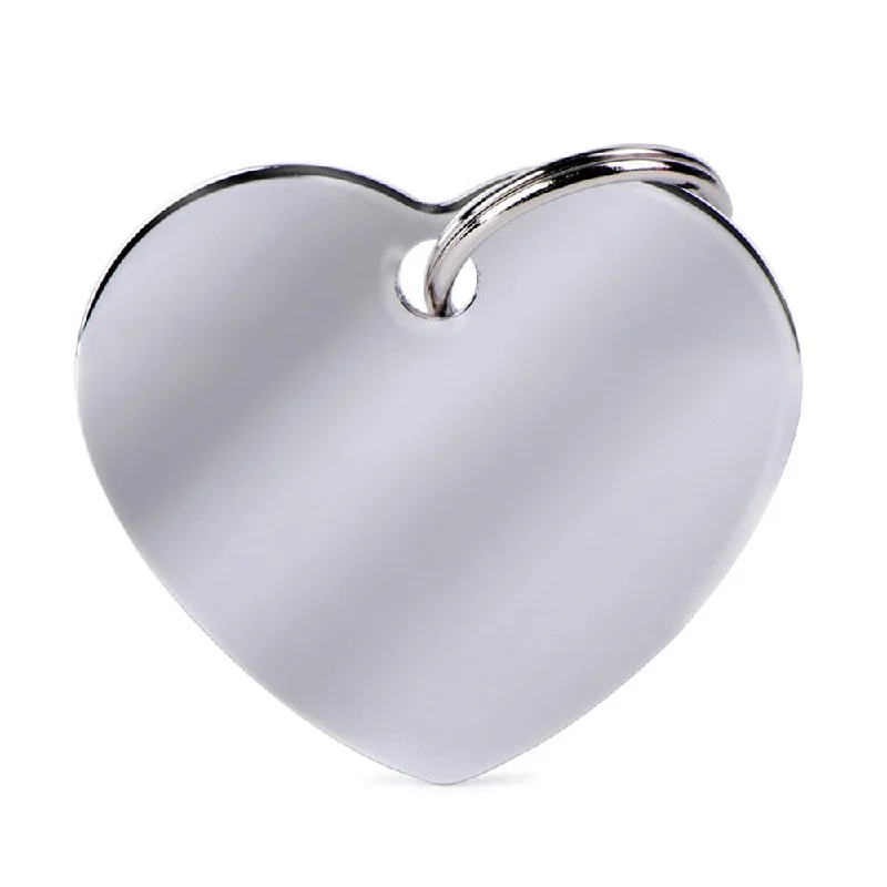  . **Dog snack bag is portable**Big Heart Silver