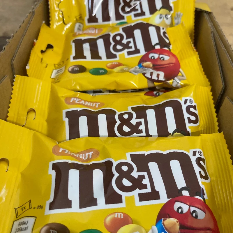 ---12x M&M's Peanut Bags (12x45g)