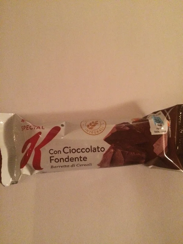 ---Kellogg’s Special K Chocolate Cereal Bar with dark chocolate 21.5g