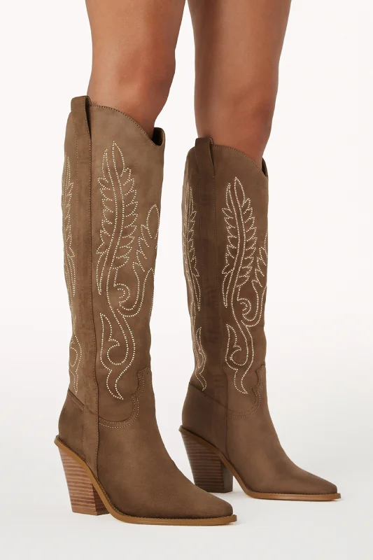 - Postoperative pet anti-licking Elizabethan collarSally Cowboy Boot - Taupe
