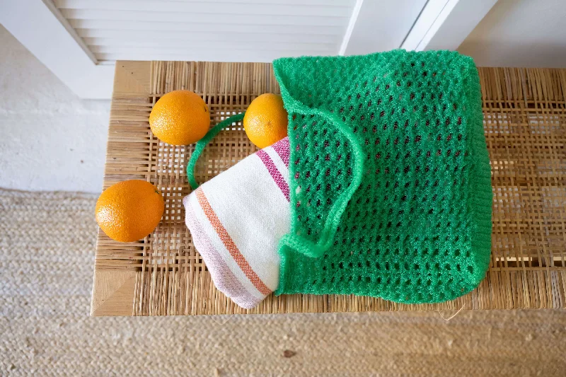 - Pregnant cat delivery room warming boxMesh Market Bag (Crochet)