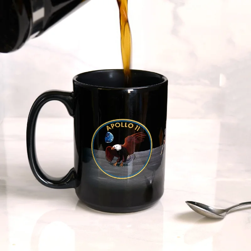  -Explosion-proof leash FOR LARGE dogsApollo 11 Mug
