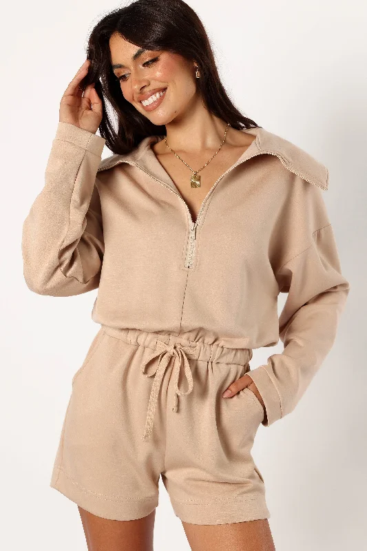- Automatic induction pet water dispenserPeri Sweater Romper - Tan