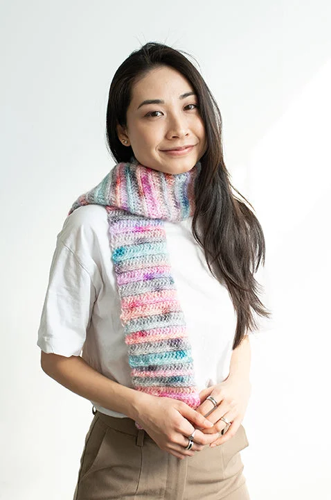  -Anti-scratch scratching board AND cat bed in oneColwyn Crochet Scarf