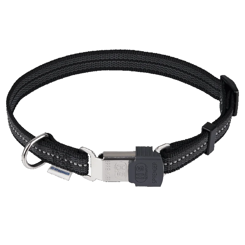- Teething and chewing toys for puppiesSprenger Adjustable Collar Reflecting Black