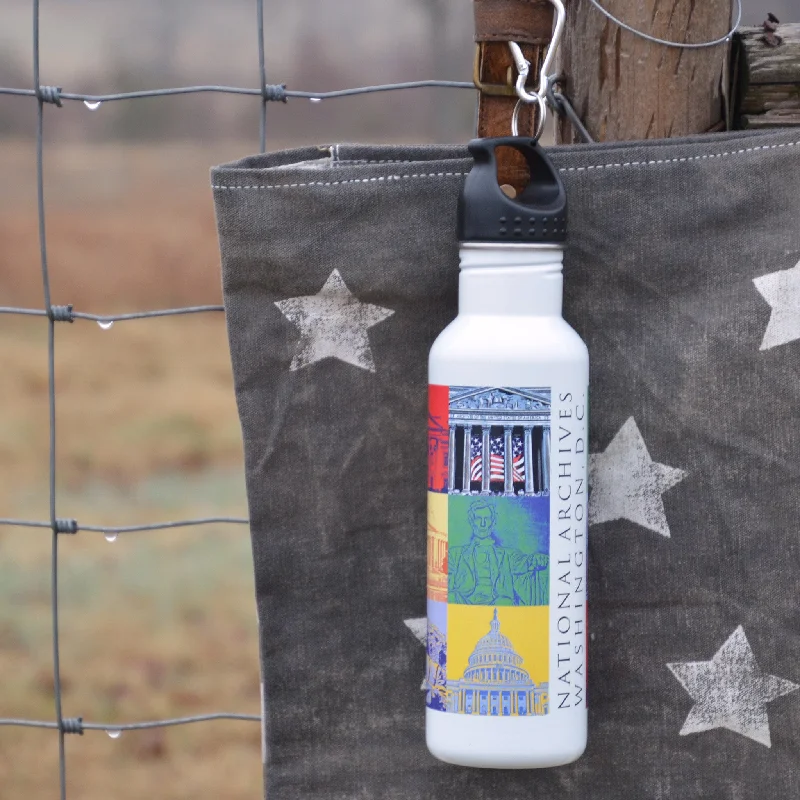 - Dog anti-slip matCapital Landmarks Art Water Bottle