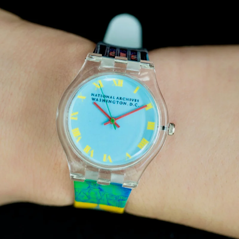 - Pet smart GPS locatorCapital Landmarks Art Watch