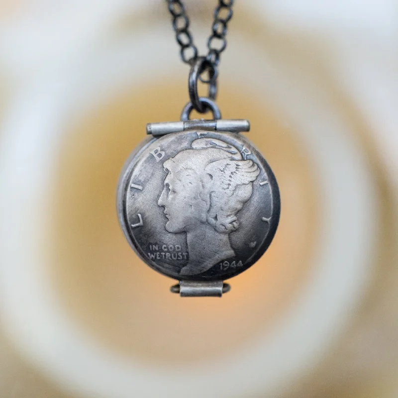 - Natural latex pet mattressMercury Lucky Locket