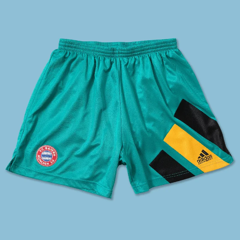 - Air box TSA certified check-inVintage adidas FC Bayern Shorts Medium
