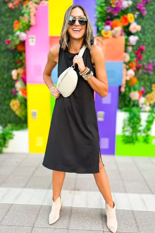 Black Scoop Neck Sleeveless Slit Midi Dress