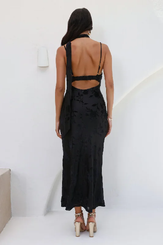 Mysterious Lover Maxi Dress Black