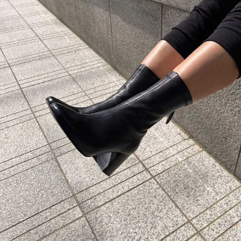 LOTTIE - leather ankle boots