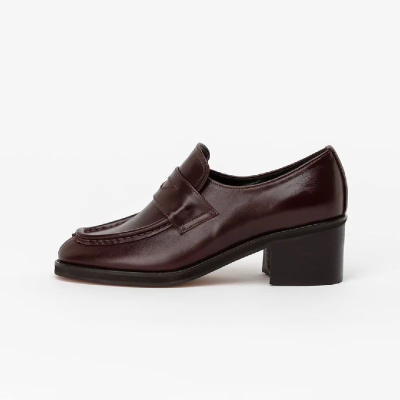 SHARE - heeled loafer