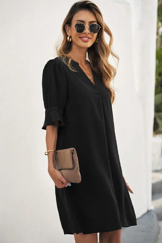 Solid Color Loose V Neck Half Sleeve Mini Dress