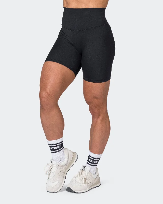 Ultra Signature Bike Shorts - Black