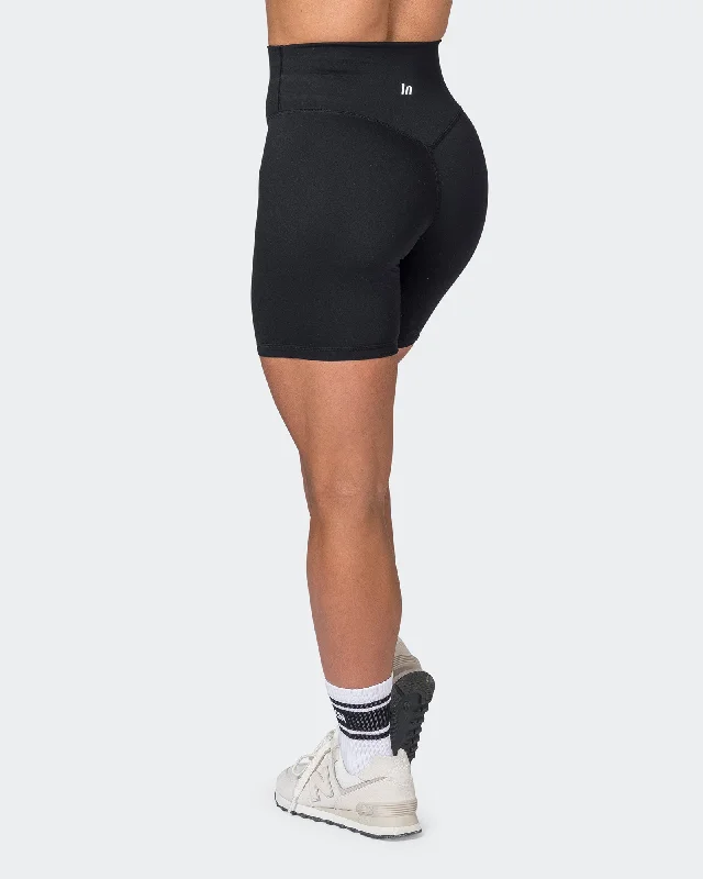 Ultra Signature Bike Shorts - Black