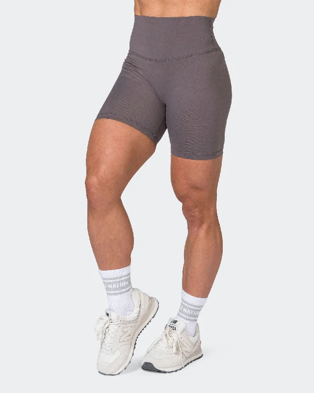 Ultra Signature Bike Shorts - Peppercorn