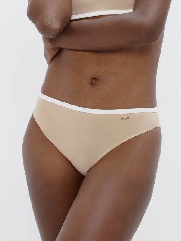 Brisbane Econyl® Bikini Briefs | Sand